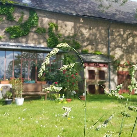 Bed and Breakfast La Ferme Des Douceurs Cervon Exterior foto