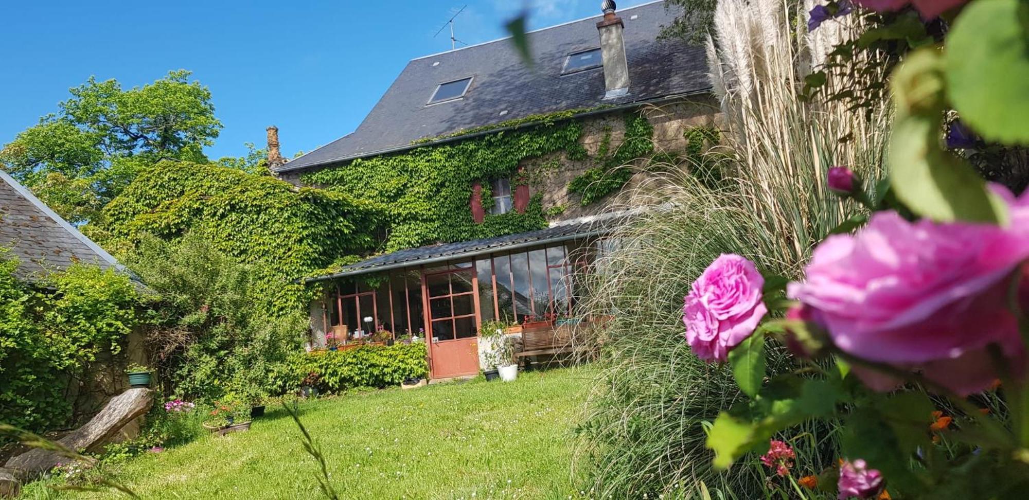 Bed and Breakfast La Ferme Des Douceurs Cervon Exterior foto